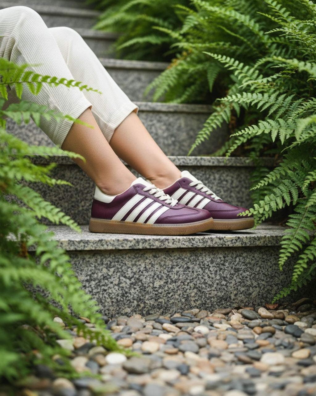 tenis color vino comodos versatiles ciudad naturaleza campo mexcalinas