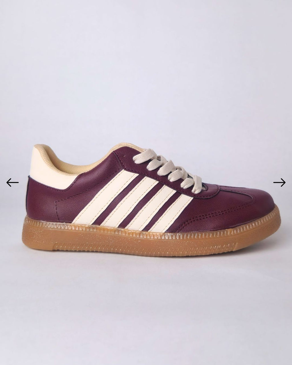 tenis malva tono vino cuatro franjas blancas suela goma marron antideslizante mexcalinas